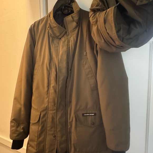 Canada Goose Trillium Military Green Parks 6550L Size L - Picture 1 of 6